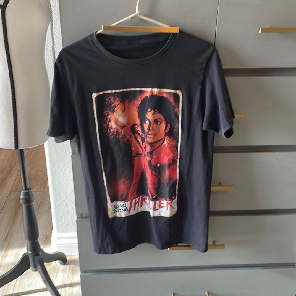 Black Graphic Short Sleeve Tee Black Graphic Short Sleeve Tee